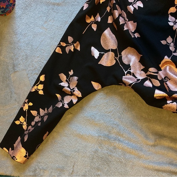 Belle by Badgley Mischka Draped Boat Neck 3/4 Sleeve Blouson Dress w/Rose Gold - Picture 12 of 13